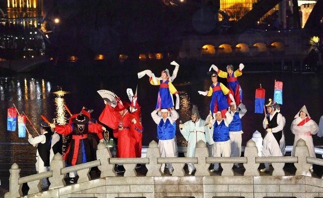 송파구민속보존회가 주최하는 2025 정월대보름 기념행사가 오는 12일 서울놀이마당과 문화실험공간 호수 주차장 일대에서 개최된다. (사진 송파구) 