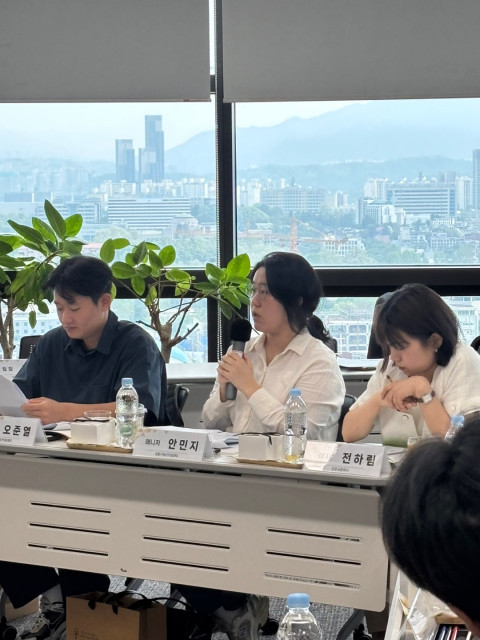 ‘2025년 청년 자살예방 자문 간담회’에서 성동구청년지원센터 안민지 매니저가 발언하고 있다. (서울시자살예방센터 제공)
