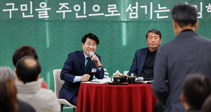 발언하는 서강석 송파구청장. (제공 송파구)